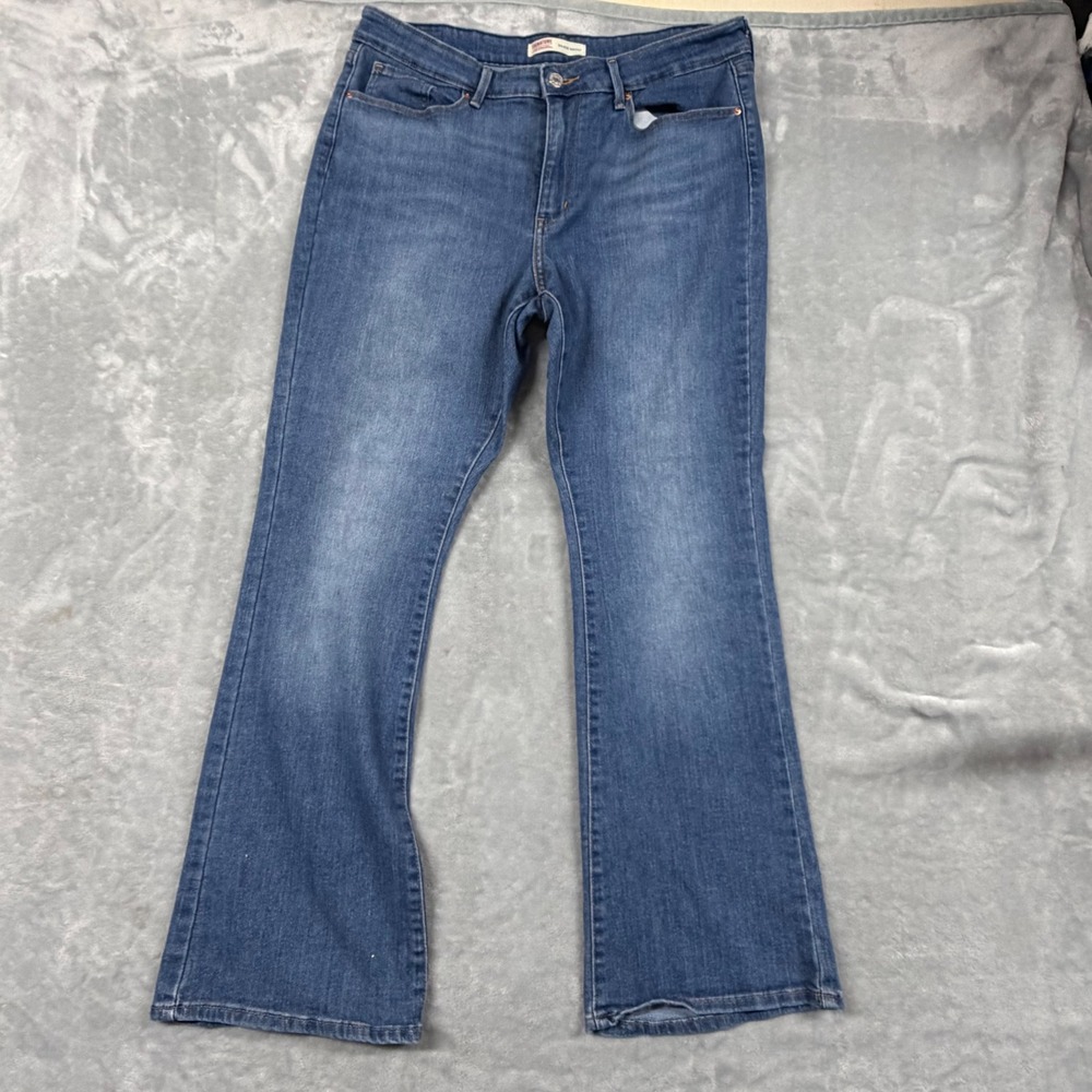 Signature‎ Levi Strauss Womens Size 14S 32x30 Mid Rise Bootcut Blue Denim Jeans